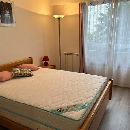 Proche De La Campagne A Apartment